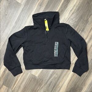 NWT Funnel Neck Oversized Cropped Half Zip Sweatshirt